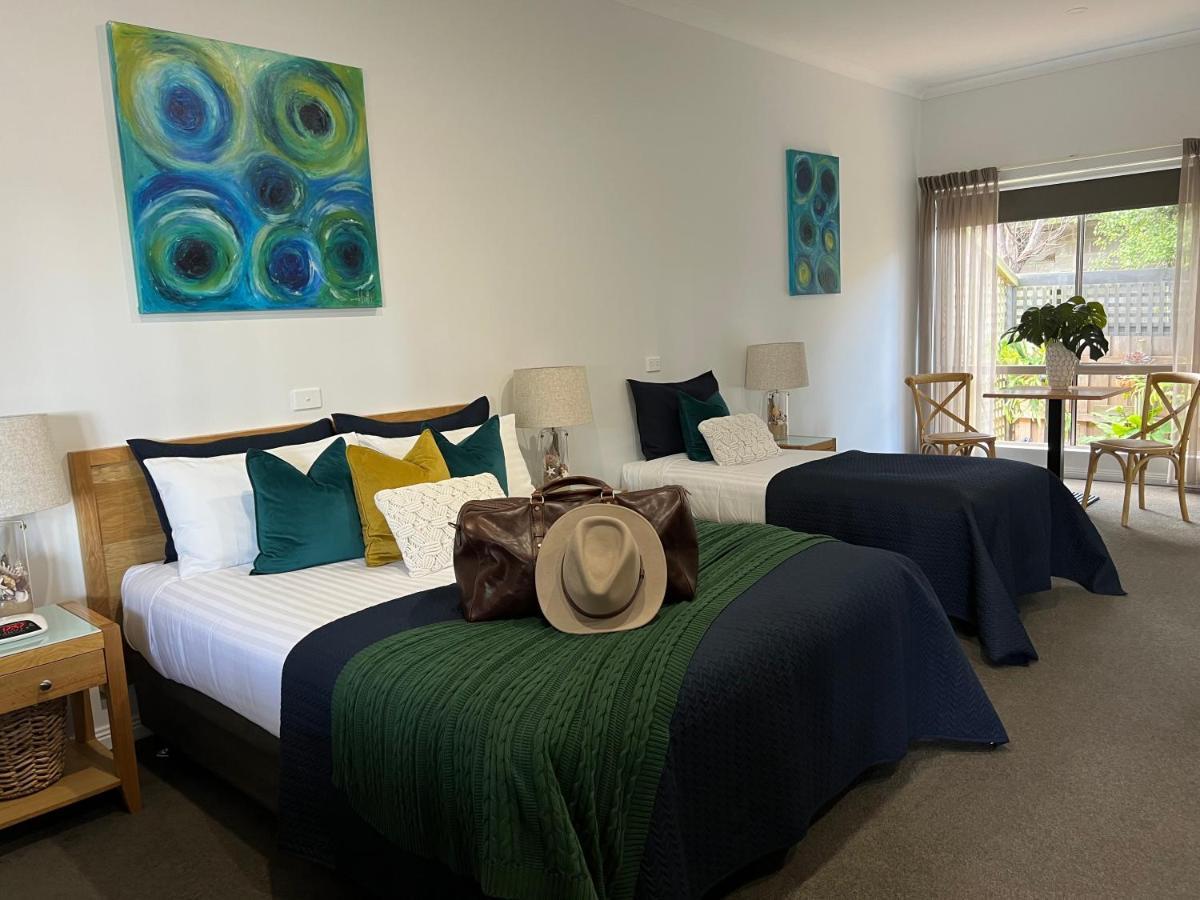 Coastal Waters Motor Inn Lakes Entrance Dış mekan fotoğraf