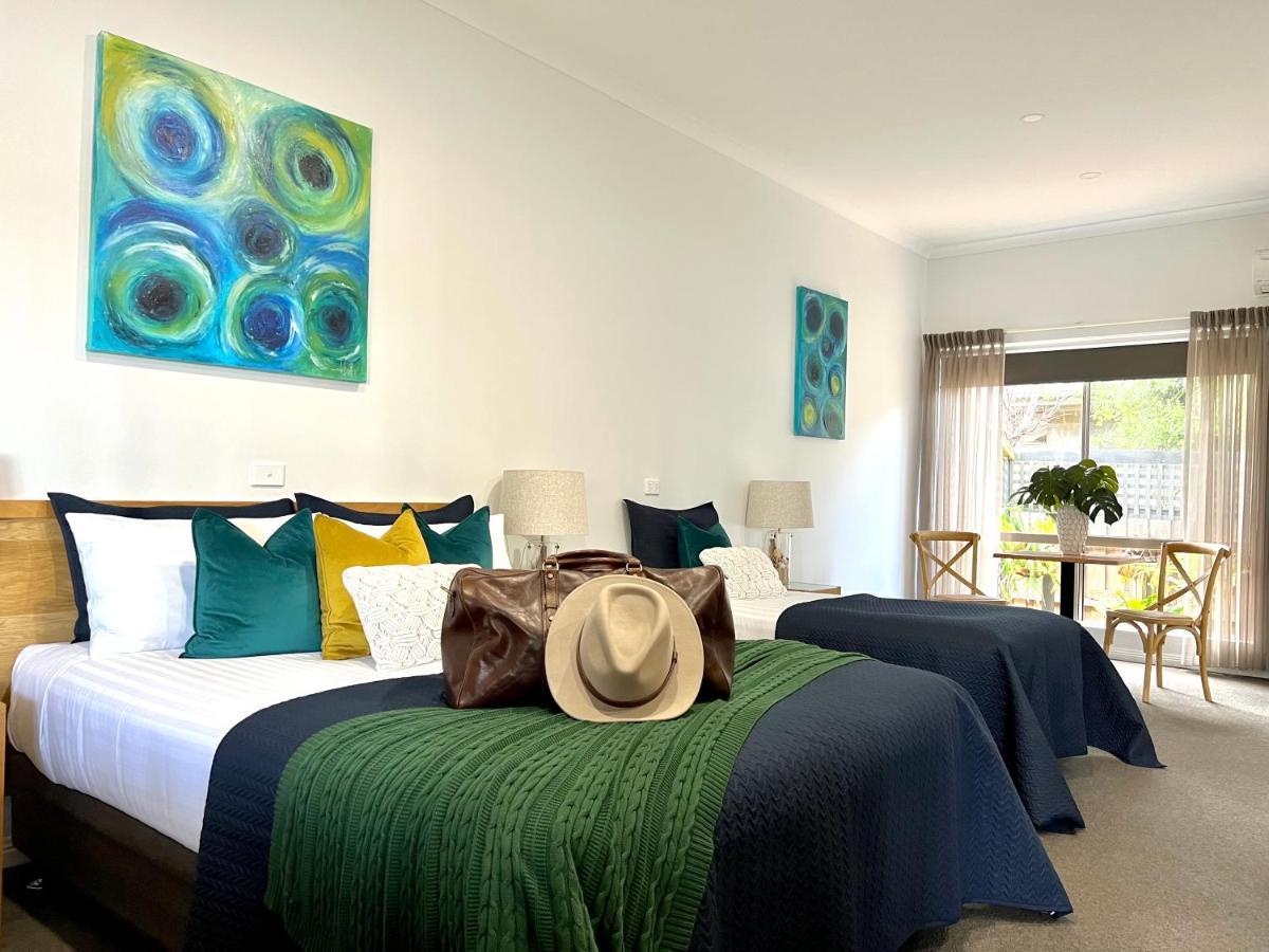 Coastal Waters Motor Inn Lakes Entrance Dış mekan fotoğraf