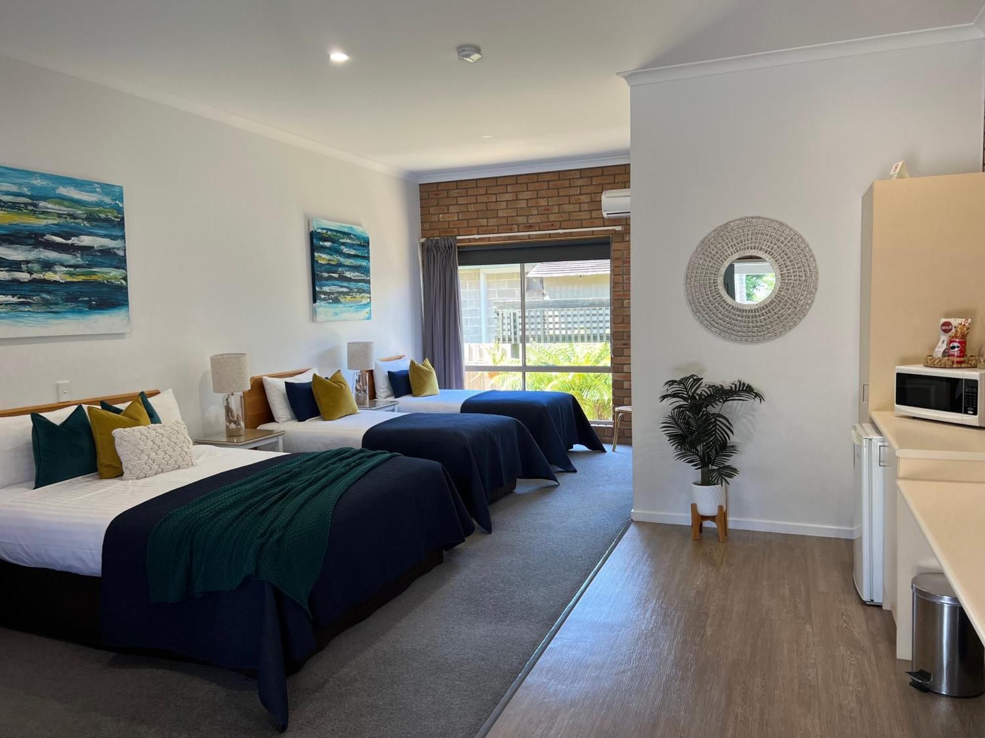 Coastal Waters Motor Inn Lakes Entrance Dış mekan fotoğraf